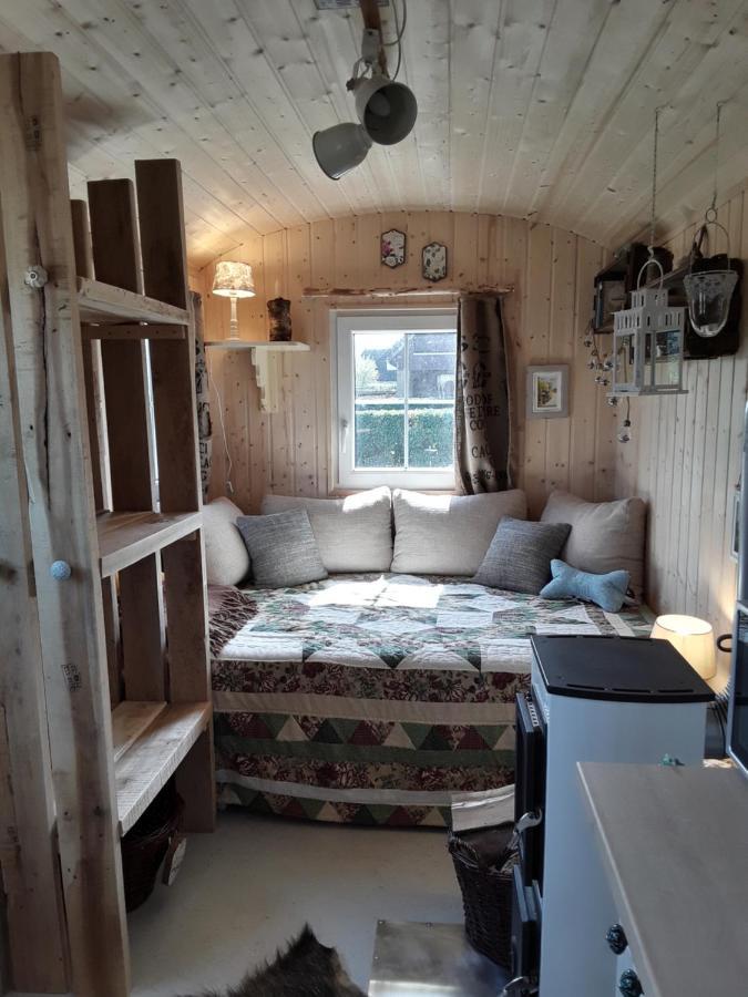 Villa Schaeferwagen Auf'M Minibauernhof In Munster Esterno foto